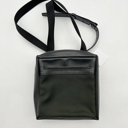 Louis Vuitton Taiga Sayan Messenger Bag - Black Crossbody Bags, Handbags lv6619ce