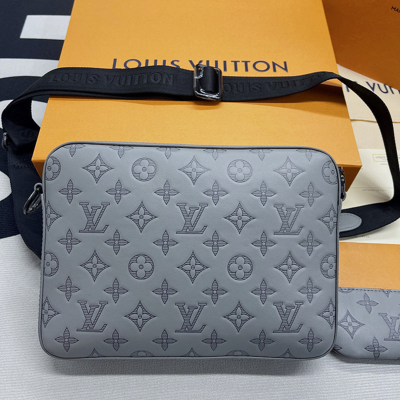 Franco Shops - Louis Vuittons  - 10046