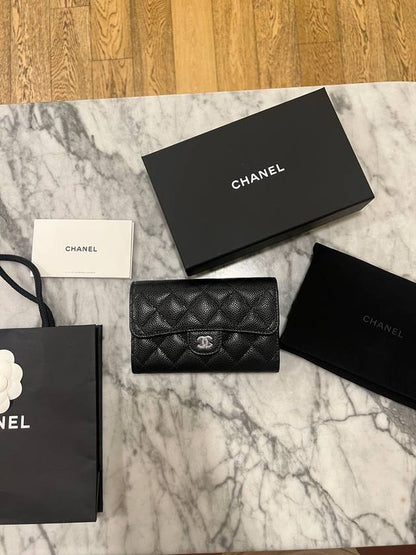 Classic Flap Wallet Grained Calfskin & Silver Black Chanel