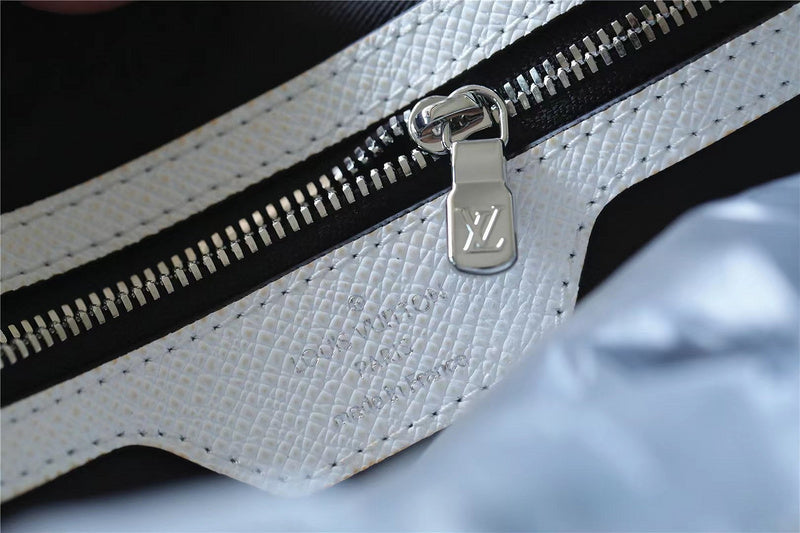 Franco Shops - Louis Vuittons  - 11148