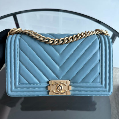 *Calfskin* Boy Old Medium 25CM Calfskin Chevron Leboy Baby Blue GHW No 25