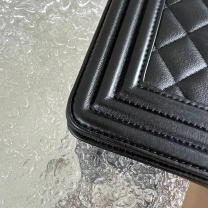 *Calfskin* Boy Old Medium 25CM Quilted Calfskin Black Leboy Golden Hardware Series 20