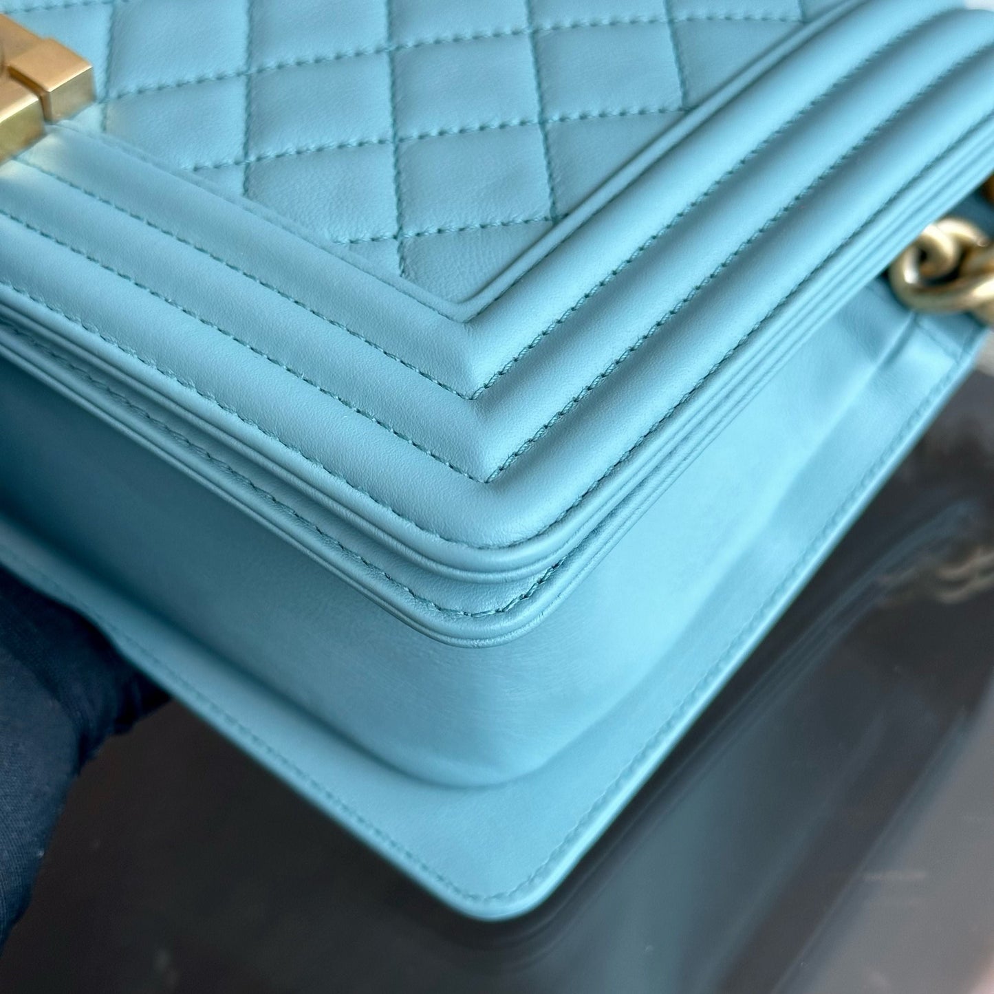 *Calfskin* Boy Old Medium 25CM Quilted Calfskin Leboy Light Blue GHW No 25