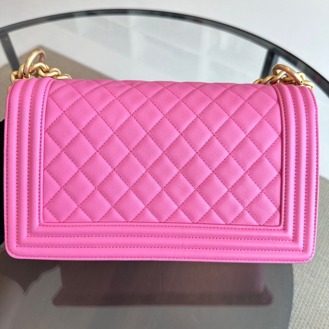 *Calfskin* Boy Old Medium Quilted Smooth Calfskin Pink AGHW No 26