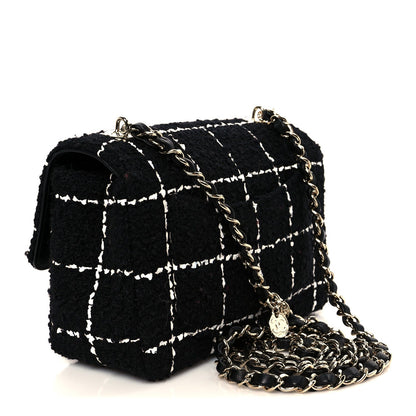 Tweed Quilted Small Camellia Flap Black White