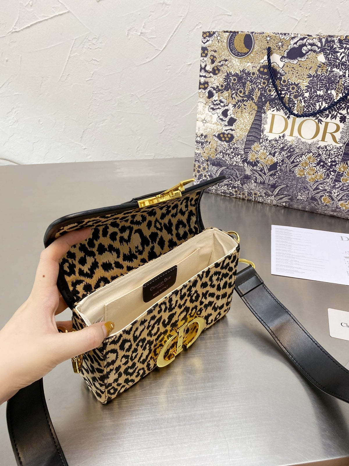 Luxury Edition Bags DIR 329