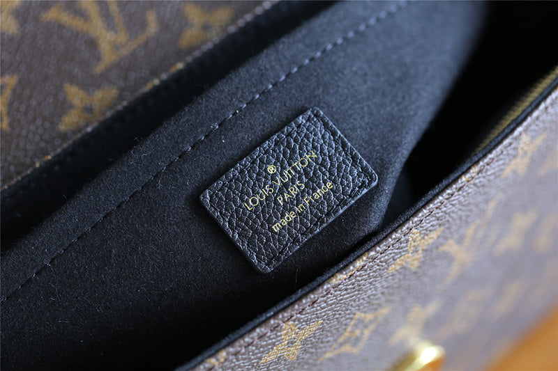 The Franco Shops - Louis Vuittons  - 7827