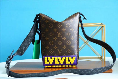 Franco Shops - Louis Vuittons  - 10284