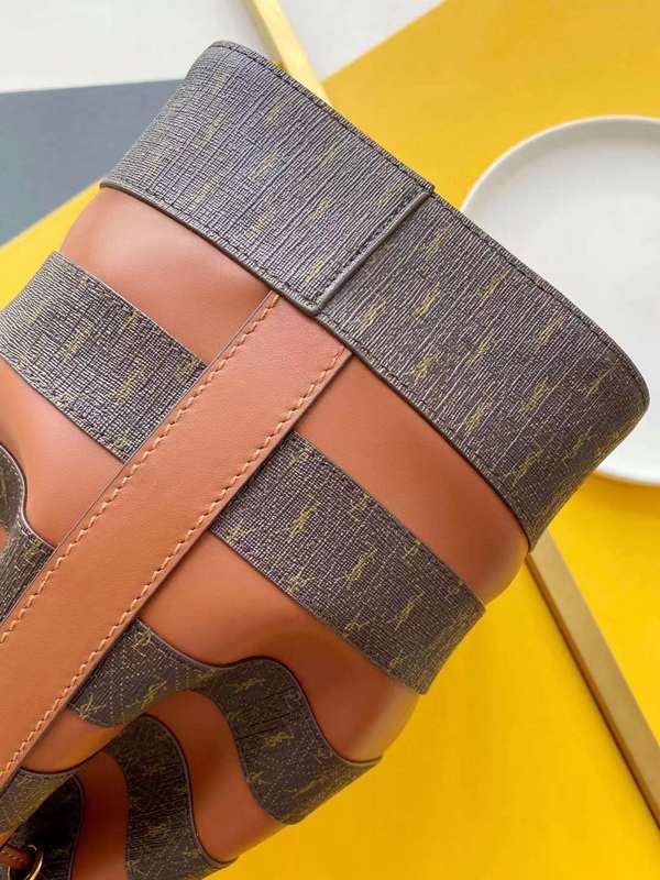Yves Saint Laurent - Bags   144