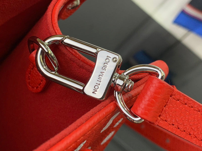 Franco Shops - Louis Vuittons  - 15739