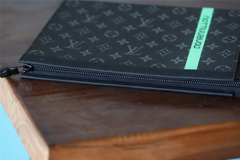 Franco Shops - Louis Vuittons  - 10918
