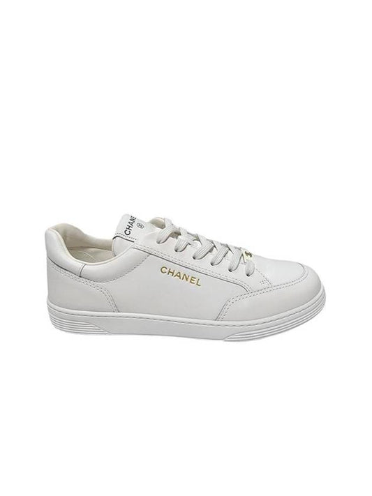 Logo Calfskin Low Top Sneakers White Chanel