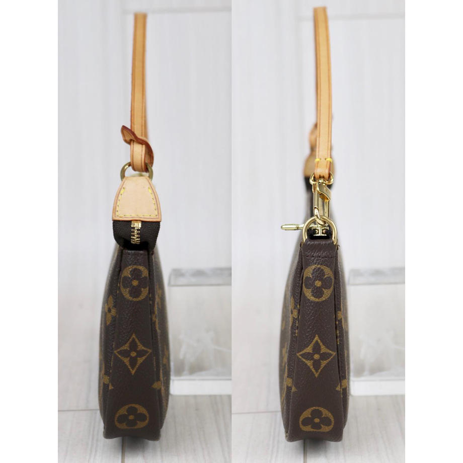 Rank A ｜   LV Monogram Pochette Accessoires ｜090501