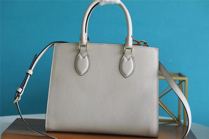 The Franco Shops - Louis Vuittons  - 7788