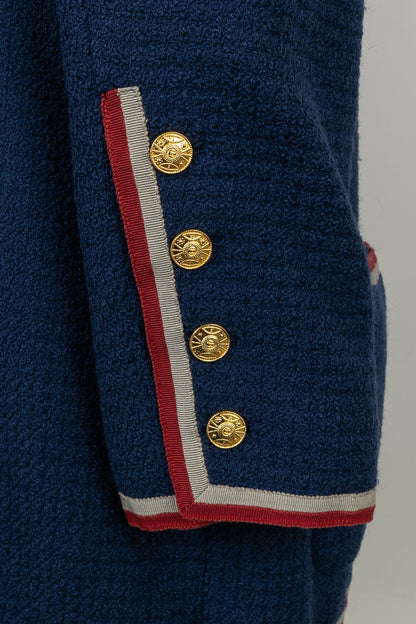 Veste bleue Chanel