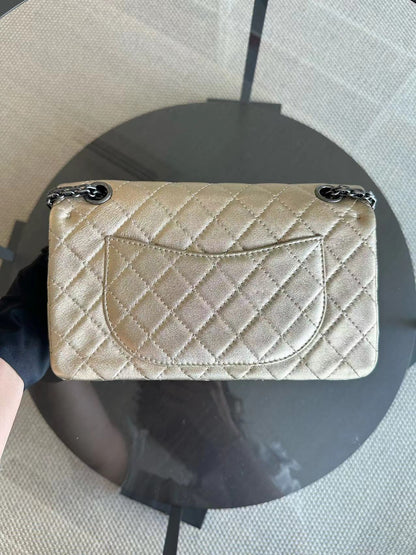Chanel 2.55 Small - 225 Reissue 24CM Quilted Calfskin Metallic Gold RSHW No 19
