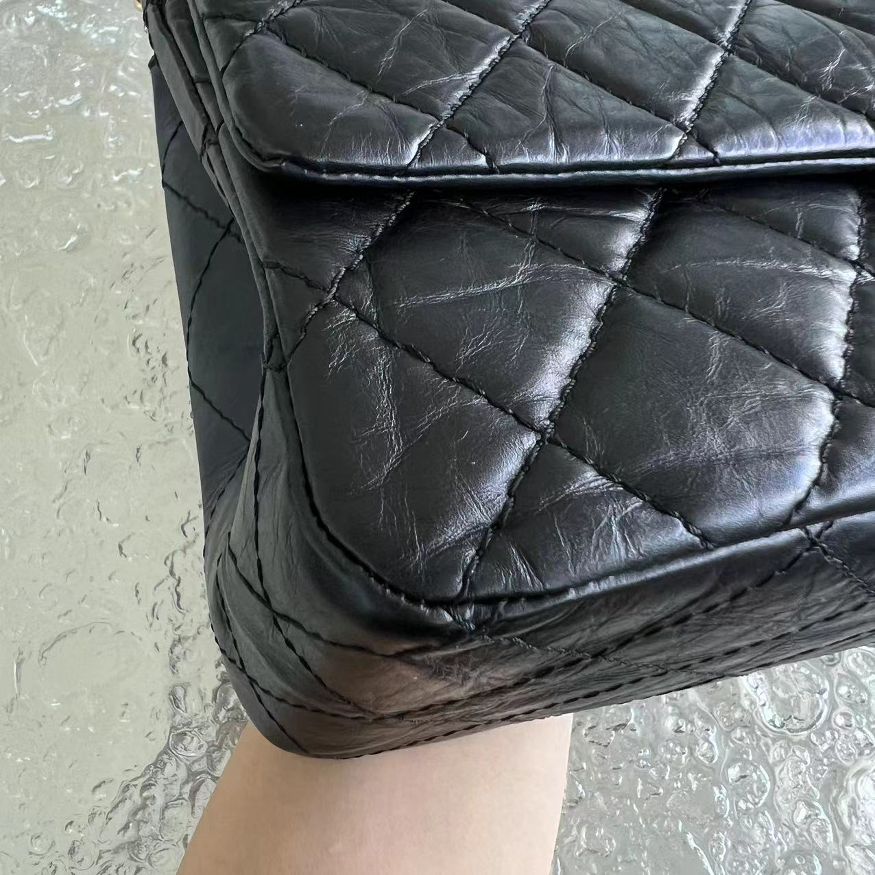 2.55 227 Large 31CM Quilted Calfskin Black Golden Hardware