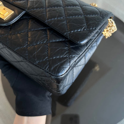 2.55 Reissue 225 Medium 24CM Quilted Calfskin Black Ruthenium Golden Hardware Series 13