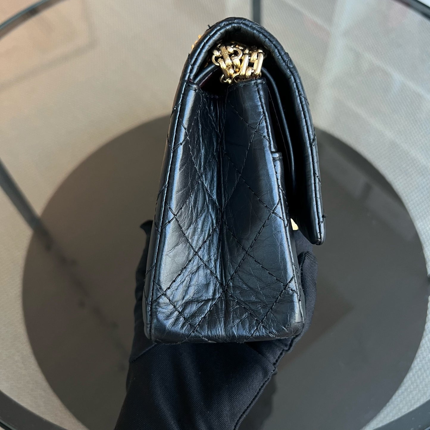 2.55 Reissue 225 Medium 24CM Quilted Calfskin Black Ruthenium Golden Hardware Series 13