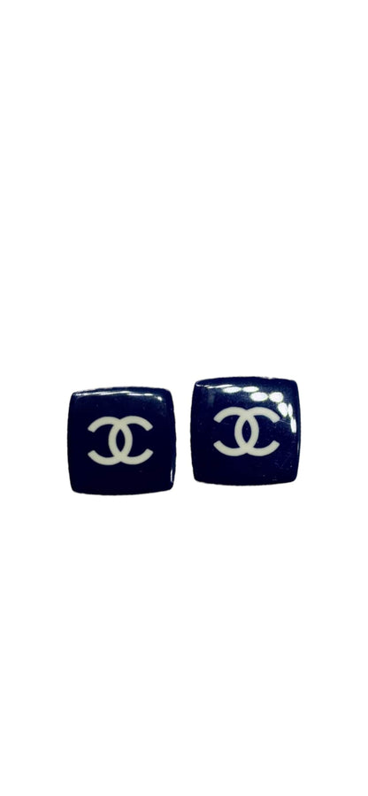 Chanel CC Earrings Navy Enamel Pearl Trim (Pierced) SKC1804