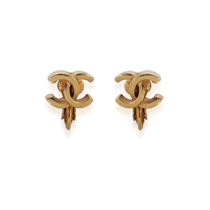 Chanel CC Vintage Gold Clip on Earrings ULC1037