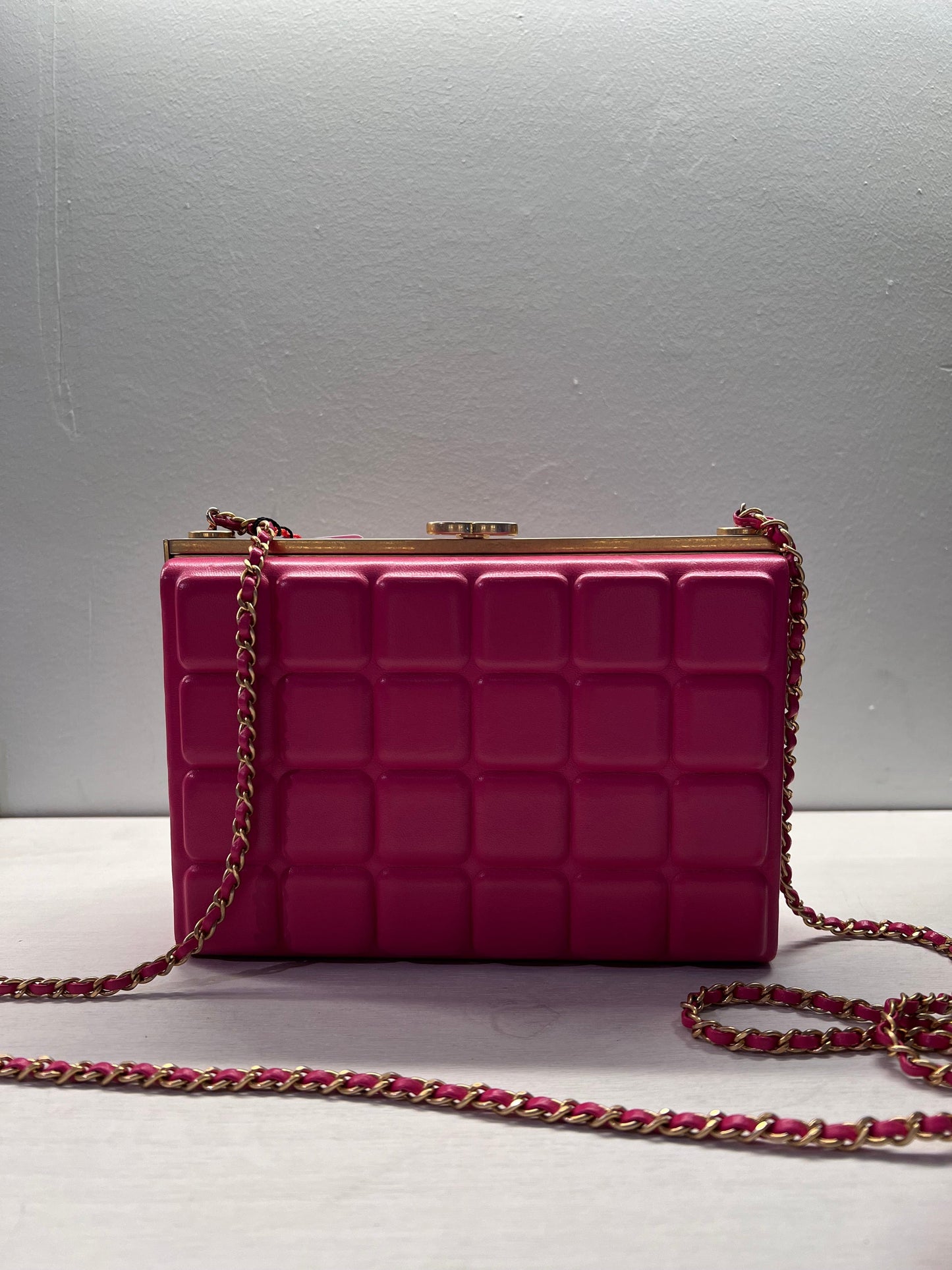 Chanel Choco Bar Vanity bag in Lambskin SYCC103
