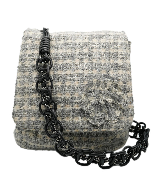 Chanel Tweed Crossbody Bag ASC1222