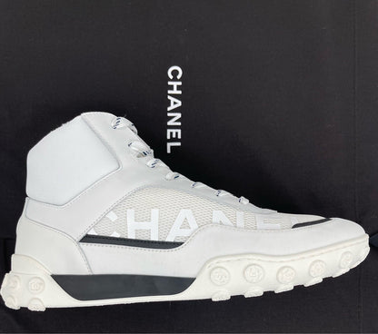 Chanel - Baskets T.40