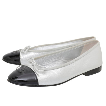 Chanel Bicolor CC Cap Toe Flat Ballerina 38