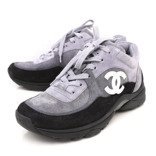 Chanel Bicolor CC Suede Low Top Trainer Sneakers 39