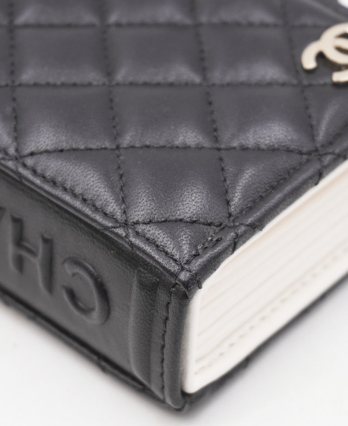 Book Card Holder with Chain Black