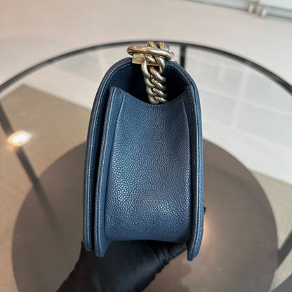Boy Caviar Old Medium 25 CM Dark Blue GHW No 23