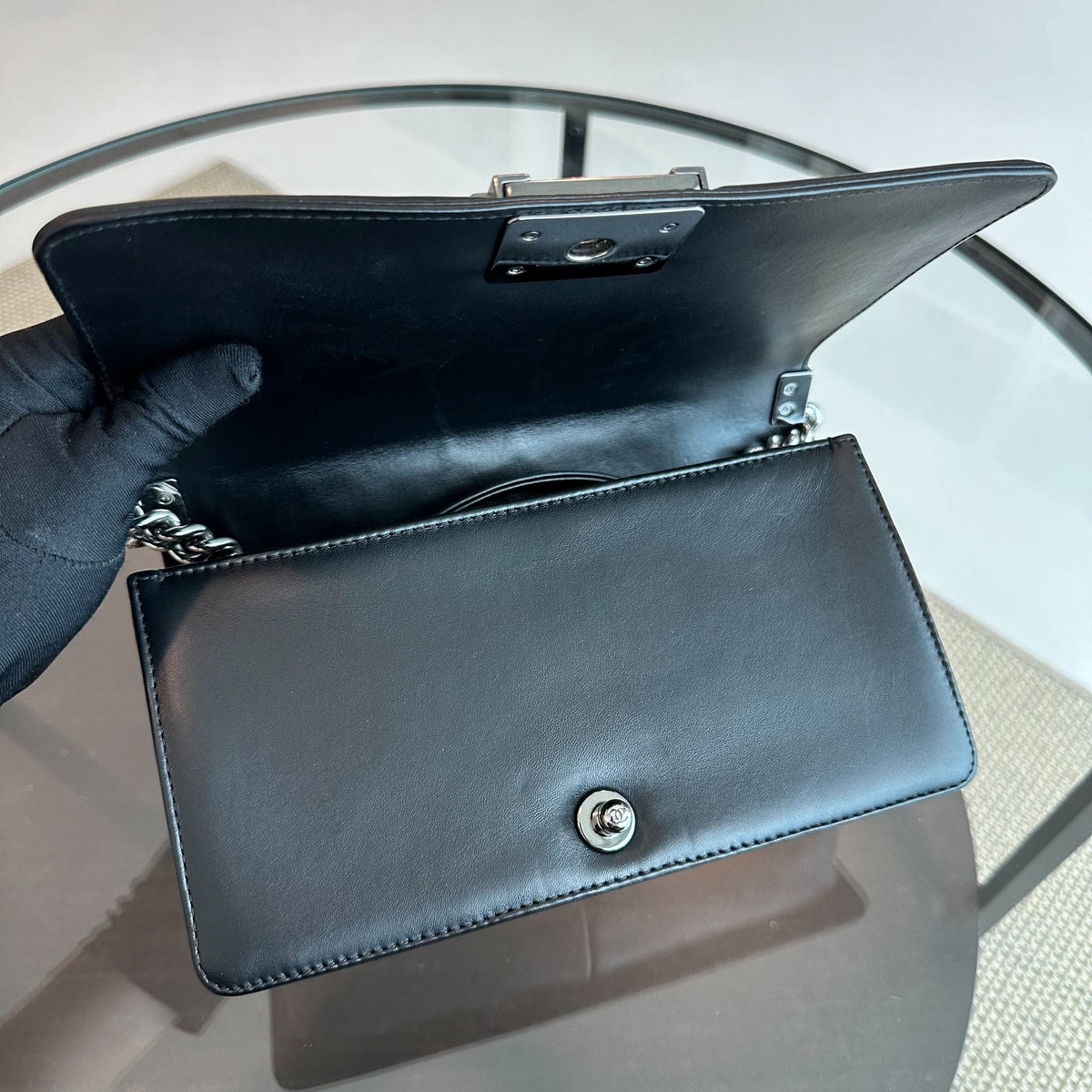 Boy Chevron Old Medium 25CM Lambskin Leboy Black SHW No 26