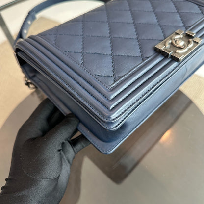 Boy New Medium 28CM Calfskin Leboy Dark Blue No 18