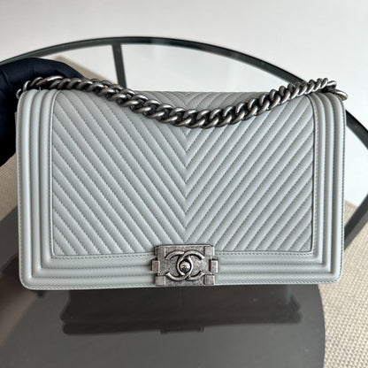 Boy New Medium 28CM Chevron Smooth Calfskin Gray Leboy RSHW No 20