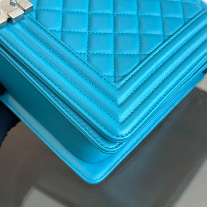 Boy New Medium 28CM Quilted Lambskin LeBoy Blue SHW No 19