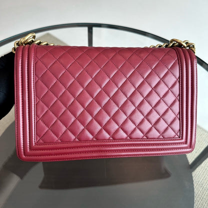 Boy New Medium 28CM Quilted Lambskin Leboy Burgundy GHW No 19