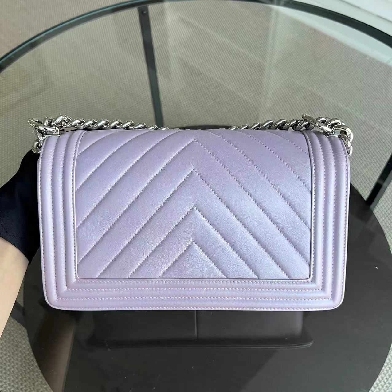 Boy Old Medium 25CM Chevron Calfskin Iridescent Pink Light Golden Hardware Series 25