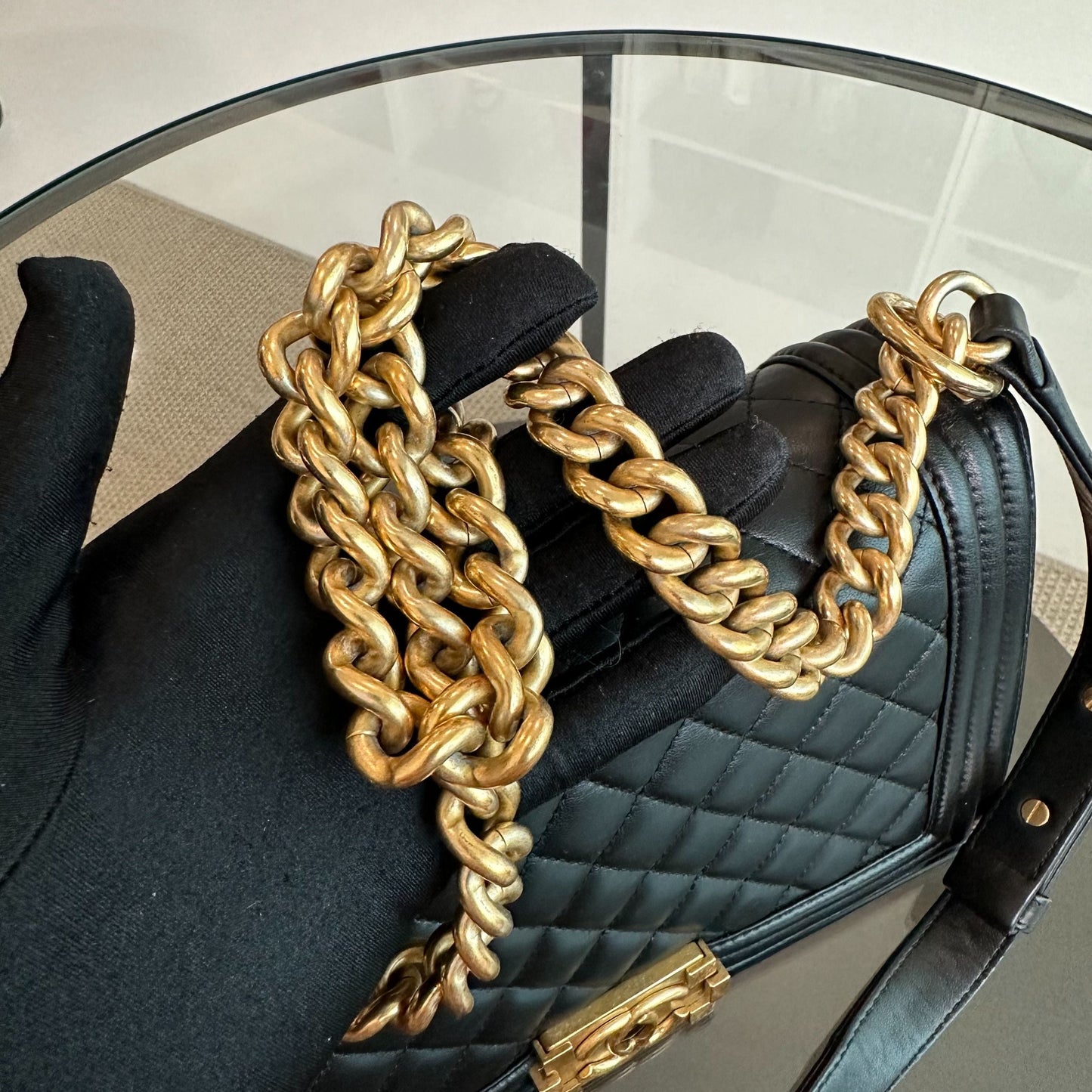 Boy Old Medium 25CM Lambskin Black GHW No 24