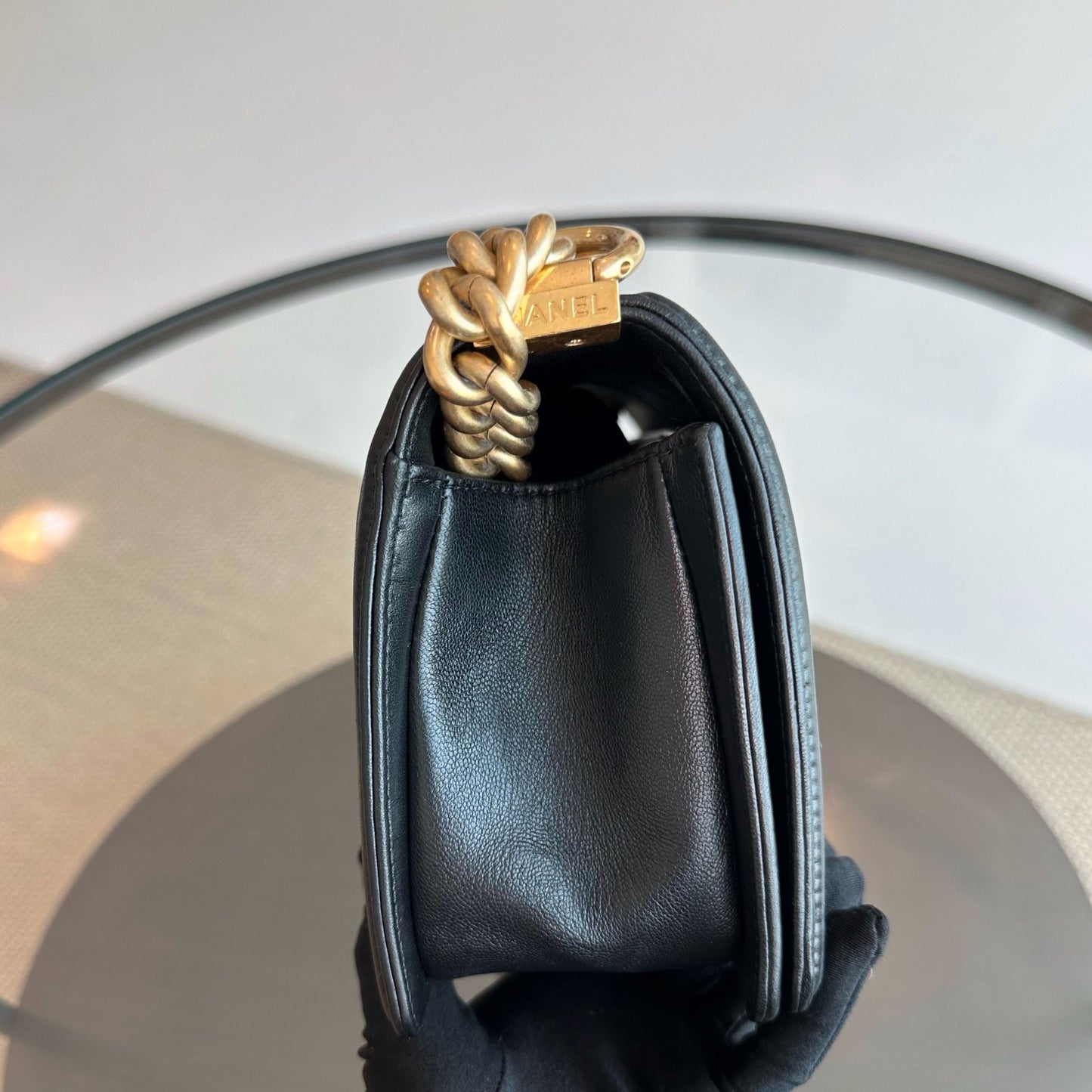 Boy Old Medium 25CM Lambskin Black GHW No 24