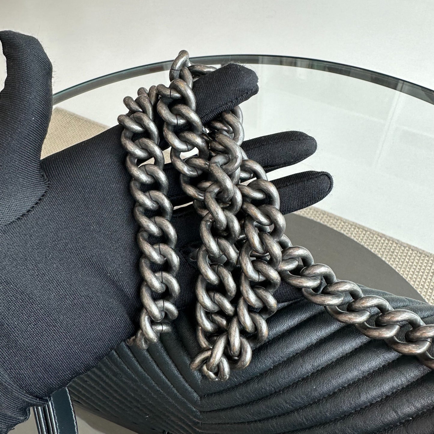 Boy Old Medium 25cm Lambskin Chevron Leboy Black RSHW No 20