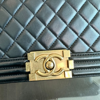 Boy Old Medium 25CM Lambskin Leboy Black GHW No 19