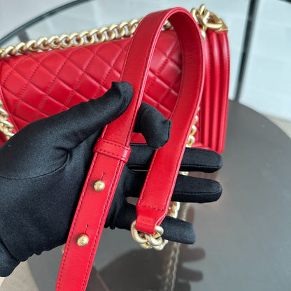Boy Old Medium 25CM Lambskin Leboy Red GHW No 21