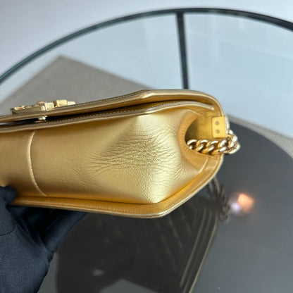 Boy Old Medium 25cm Patent Leather Gold GHW No 19