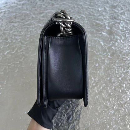 Boy Old Medium 25CM Quilted Calfskin Black Silver Hardware Leboy Series 18
