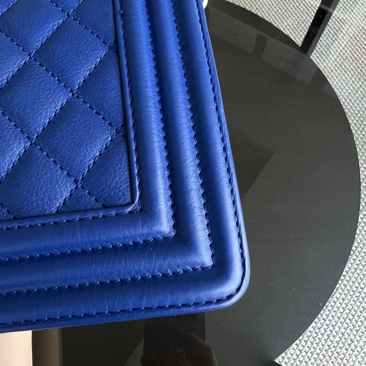 Boy Old Medium 25CM Quilted Calfskin Blue Leboy Silver Hardware Series 18