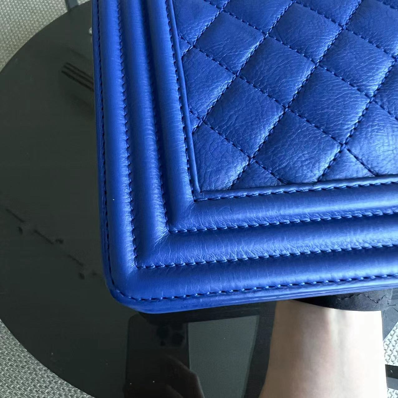 Boy Old Medium 25CM Quilted Calfskin Blue Leboy Silver Hardware Series 18