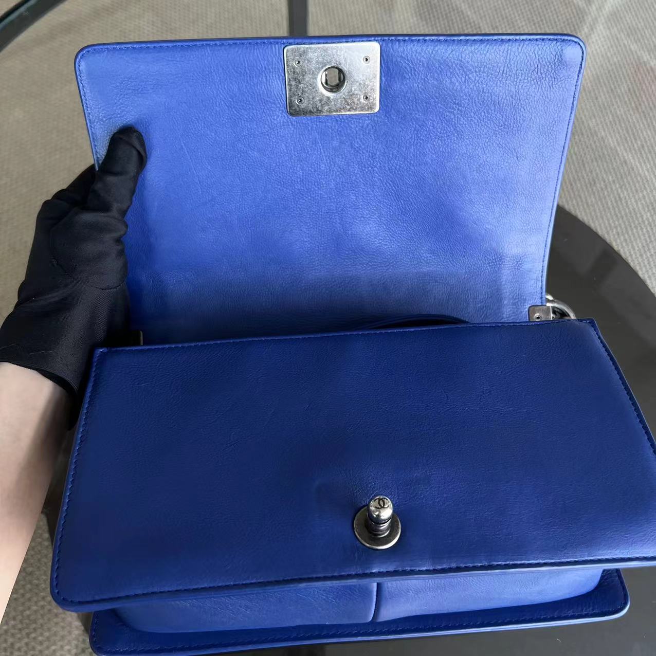 Boy Old Medium 25CM Quilted Calfskin Blue Leboy Silver Hardware Series 18