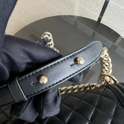 Boy Old Medium 25CM Quilted Lambskin Black Leboy Golden Hardware Series 23