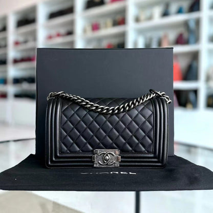 Chanel Boy Old Medium 25CM Quilted Lambskin Black Leboy Ruthenium Silver Hardware